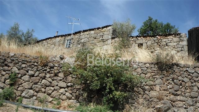 Casa de Habitação nos Vales