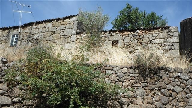 Casa de Habitação nos Vales