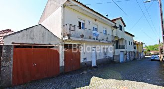 Casa de habitação no Pereiro