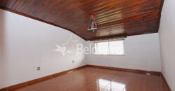Apartamento T2 em Pinhanços