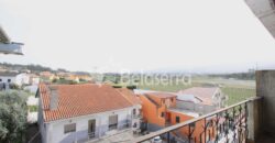 Apartamento T2 em Pinhanços