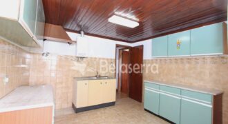 Apartamento T2 em Pinhanços