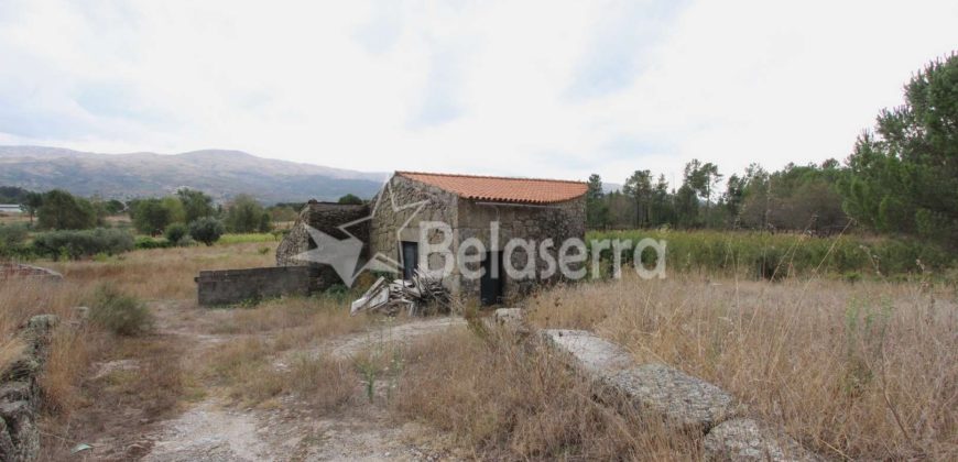 Terreno em Pinhanços