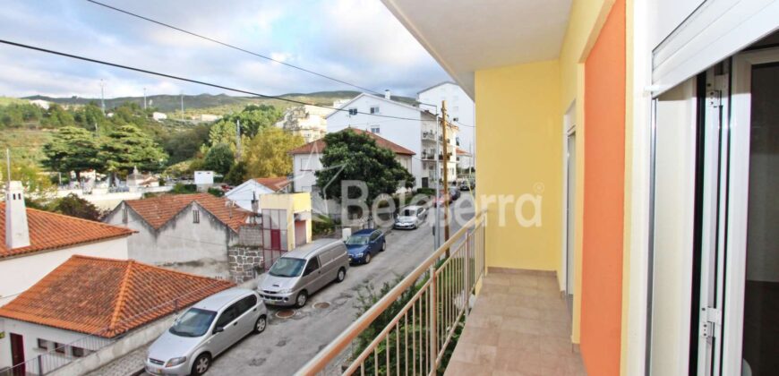 Apartamento T3 em Seia