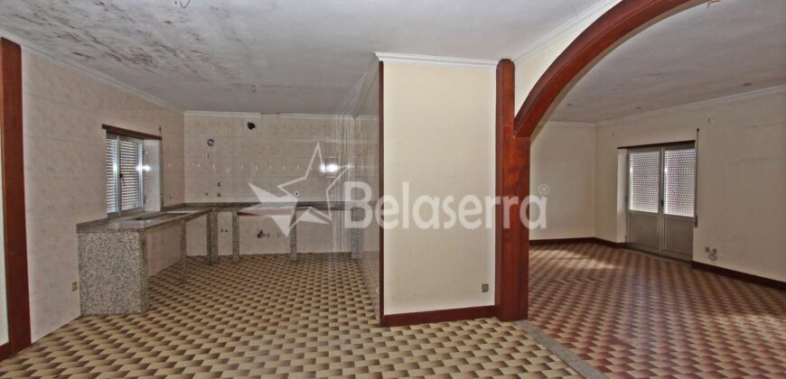 Moradia em Pinhanços