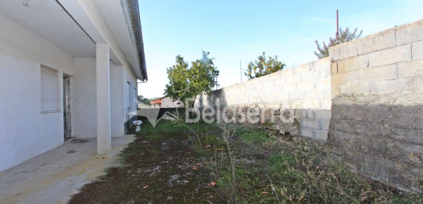 Moradia em Pinhanços