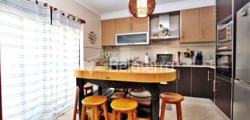 Apartamento T2 semi-novo em Seia