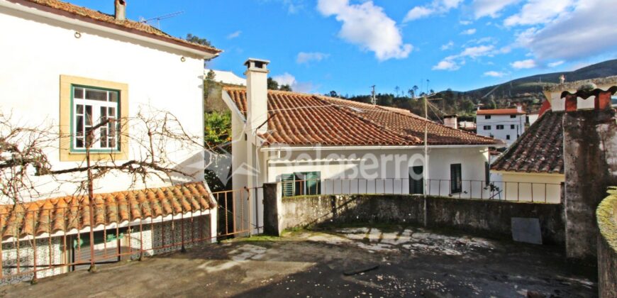 MORADIA Senhorial em Vide