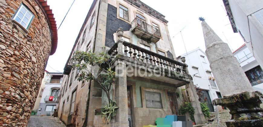MORADIA Senhorial em Vide