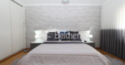 Moradia de Luxo com ESPAÇO COMERCIAL