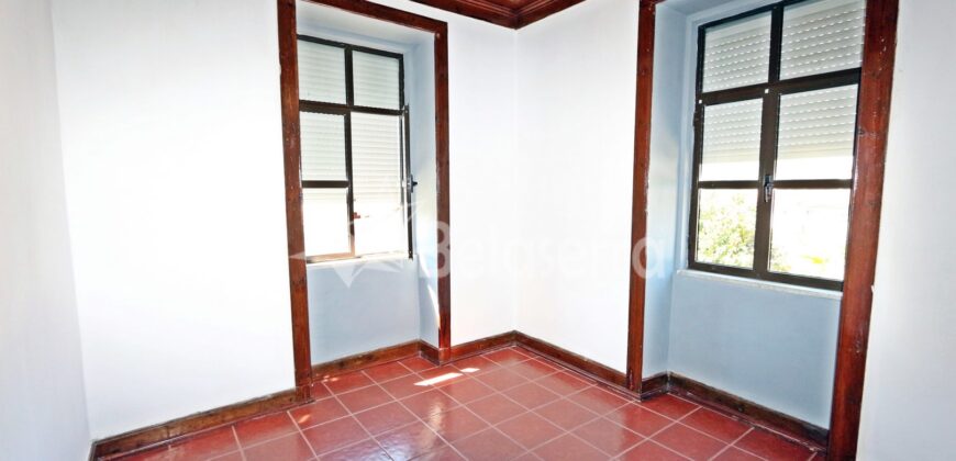 Apartamento T2 em Sandomil