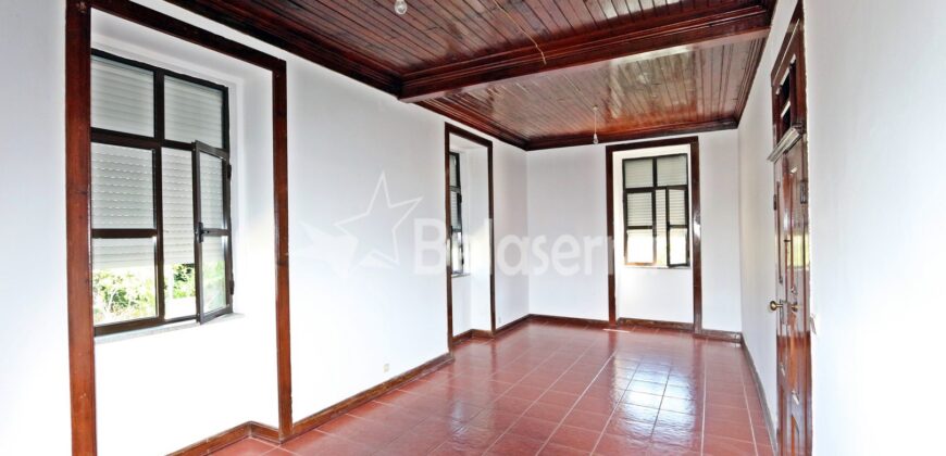 Apartamento T2 em Sandomil