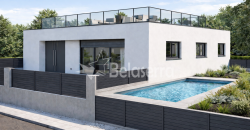 Casa e Terreno com Palheira na Póvoa das Quartas