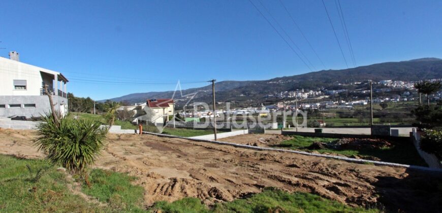 Terreno para construção em Santiago