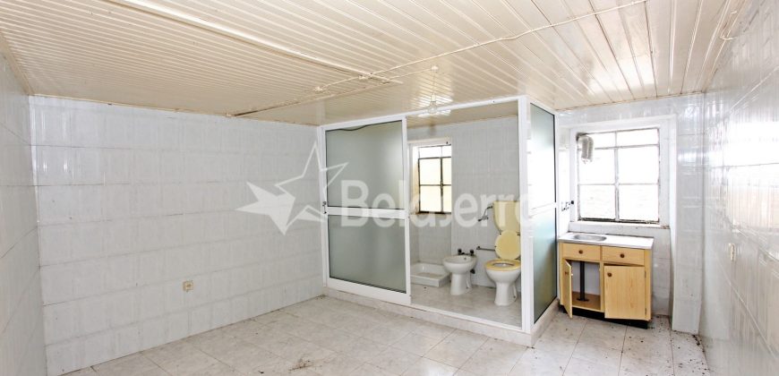 Moradia em Vasco Esteves de Baixo