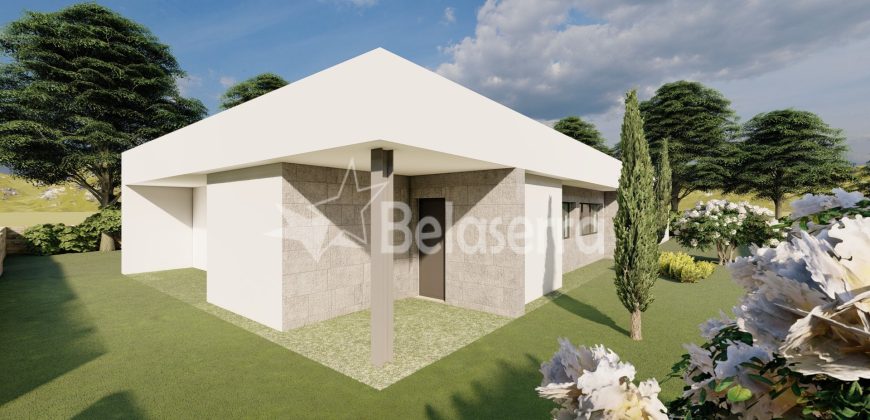 Terreno com possibilidade de construção no Eirô