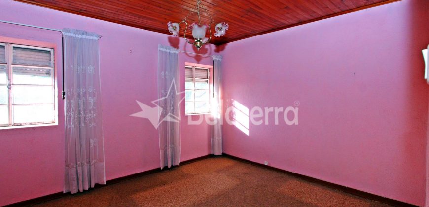 2 Moradias em Pinhanços com terrenos