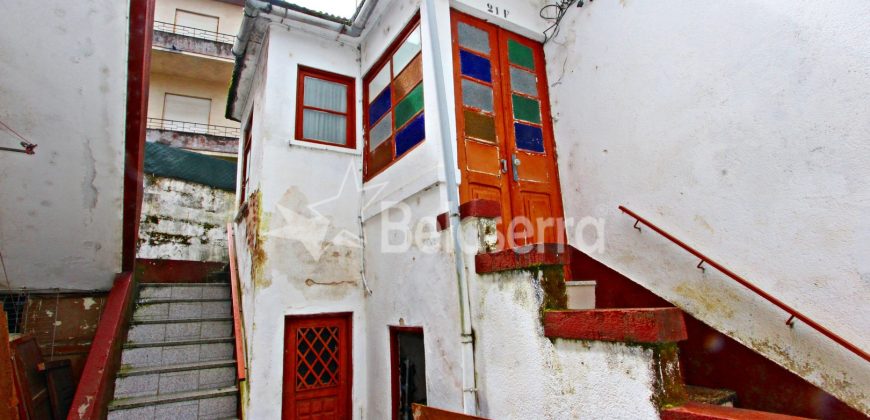 Prédio em Seia Junto ao Parque Municipal