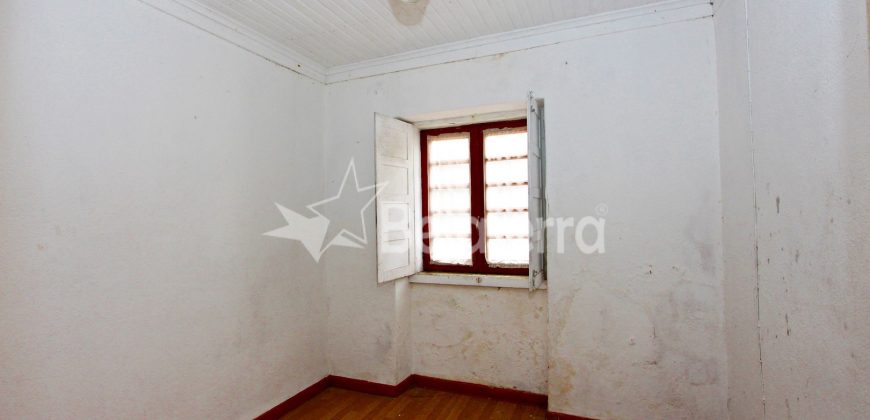 Prédio em Seia Junto ao Parque Municipal