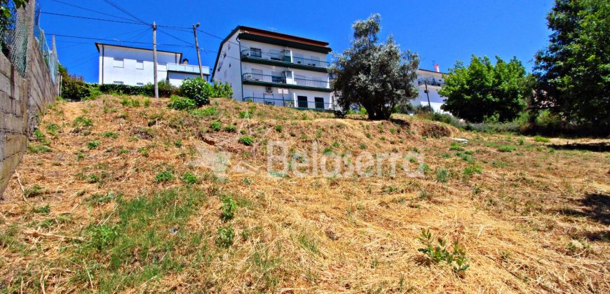 Lote de Terreno para Construção em Seia