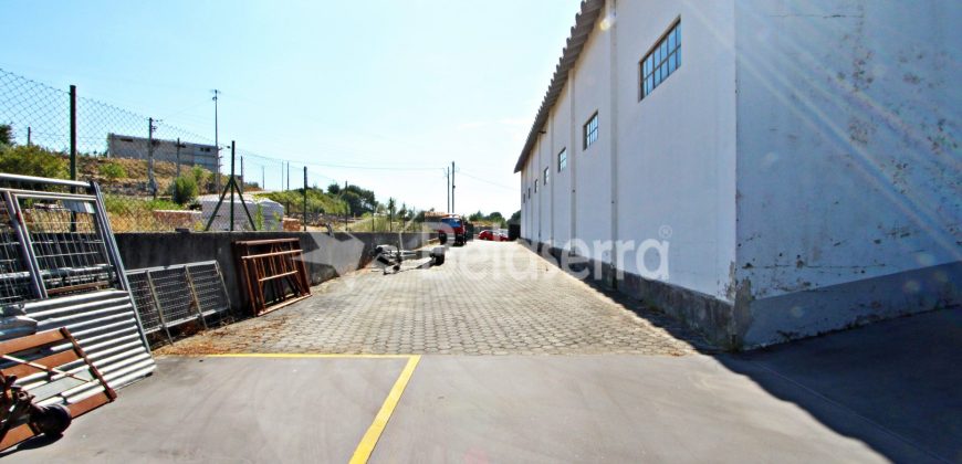 Pavilhão no Parque industrial de Paranhos da Beira