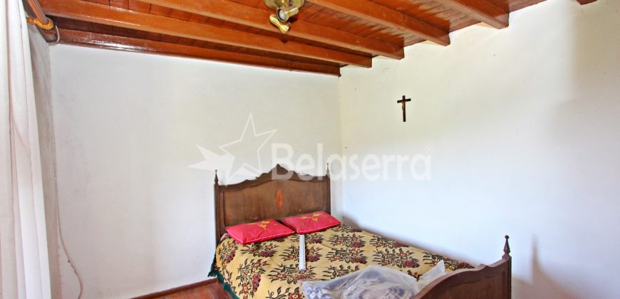 Casa de Pedra nos Vales