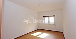 Apartamento T3 Junto ao Centro de Saúde