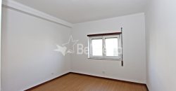 Apartamento T3 Junto ao Centro de Saúde