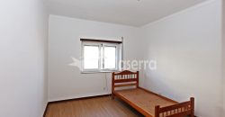 Apartamento T3 Junto ao Centro de Saúde