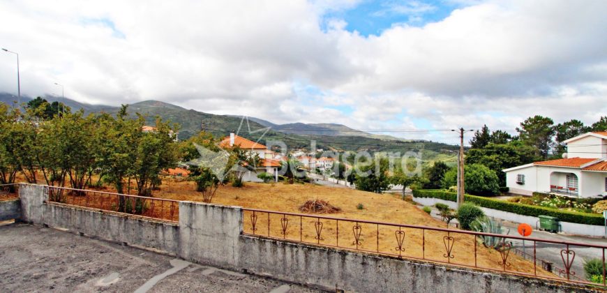 Apartamento T4 nas Aldeias