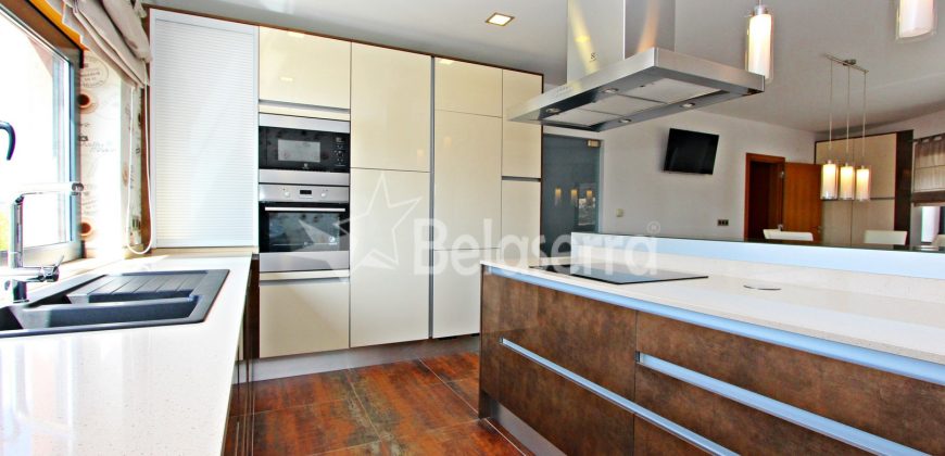 Excelente Moradia em Quintela