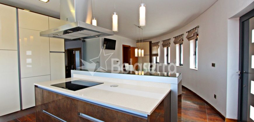 Excelente Moradia em Quintela