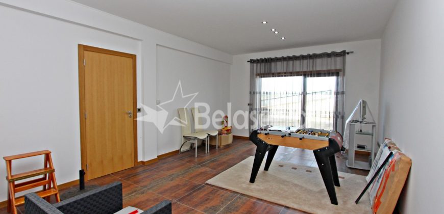 Excelente Moradia em Quintela