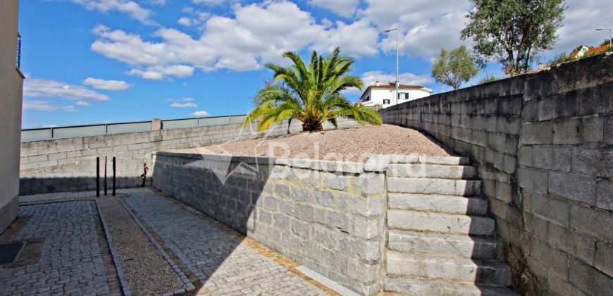 Excelente Moradia em Quintela