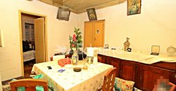 Casa Para Recuperar em Loriga