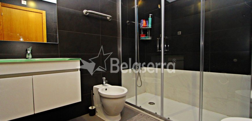 Apartamento T2 mobilado e equipado