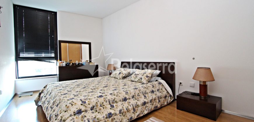 Apartamento T2 mobilado e equipado