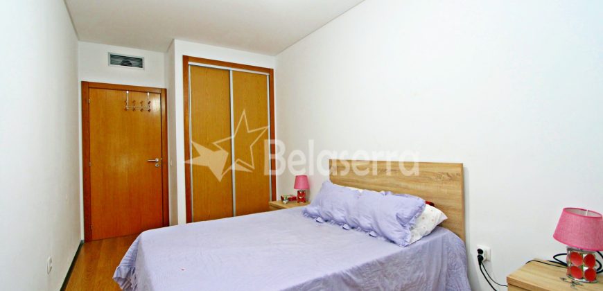 Apartamento T2 mobilado e equipado