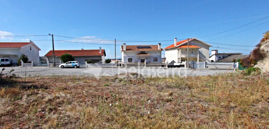 Lote de terreno em Seia