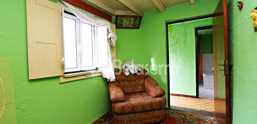 Moradia T2 com Terreno em São Romão