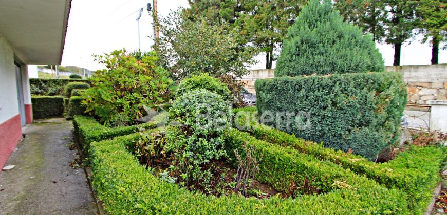Moradia com Terreno em Gouveia