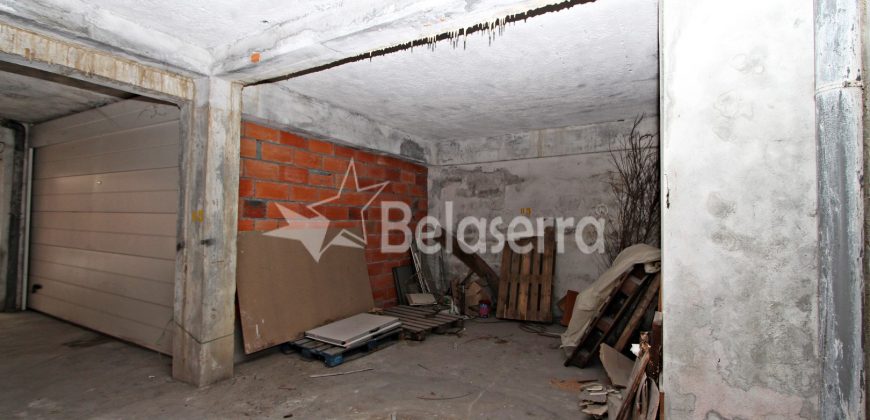 10 Garagens em Nelas