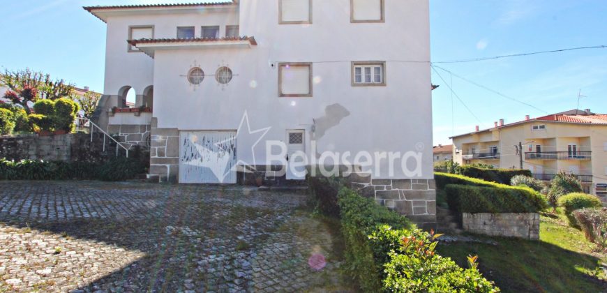 Moradia no Centro de Seia