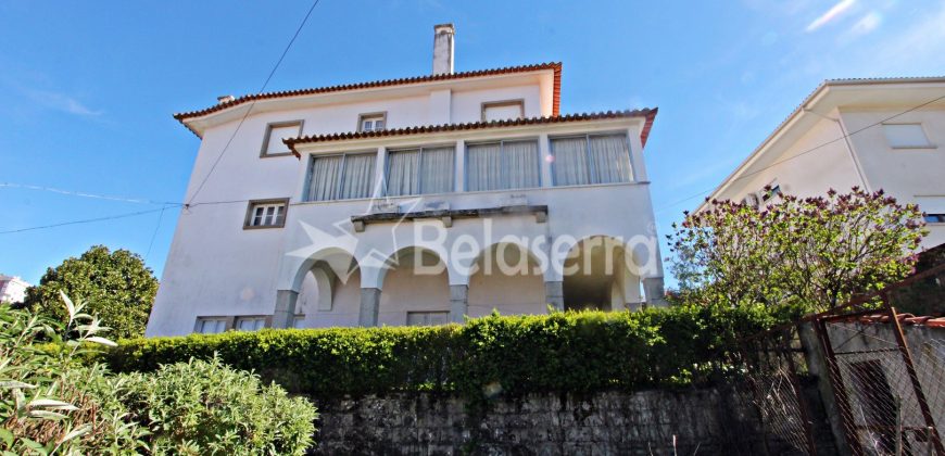 Moradia no Centro de Seia