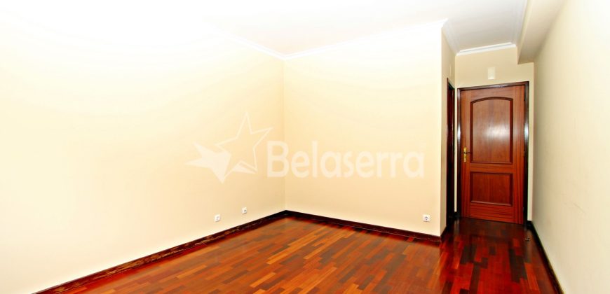 Apartamento T3 Junto ao Hospital