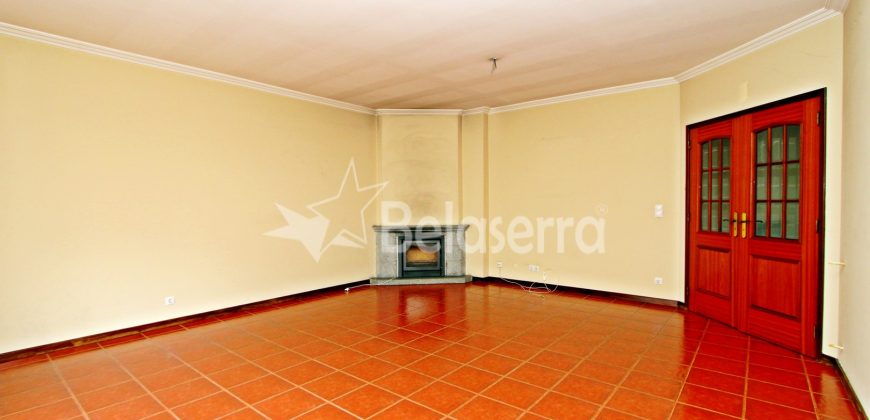 Apartamento T3 Junto ao Hospital