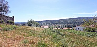 Terreno para construção em Celorico