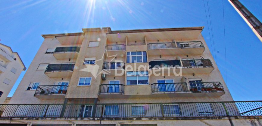 Apartamento T4 Duplex com garagem fechada