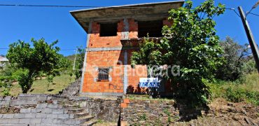 Casa em fase de Construção no Outeiro da Vinha