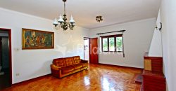 Moradia em Seia com Terreno